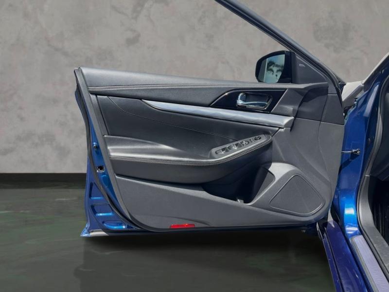 Nissan Maxima Sv - Thumbnail 10