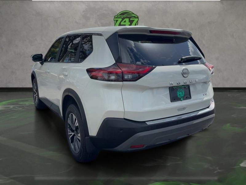 Nissan Rogue Sv - Thumbnail 4