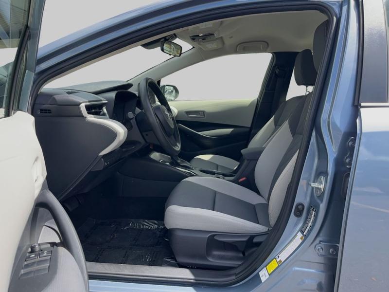 Toyota Corolla Le - Thumbnail 11