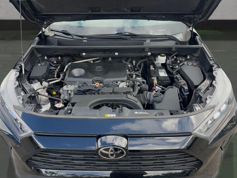 Toyota Rav4 Le - View 1