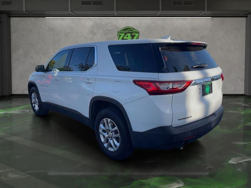 Chevrolet Traverse Ls - Thumbnail 4