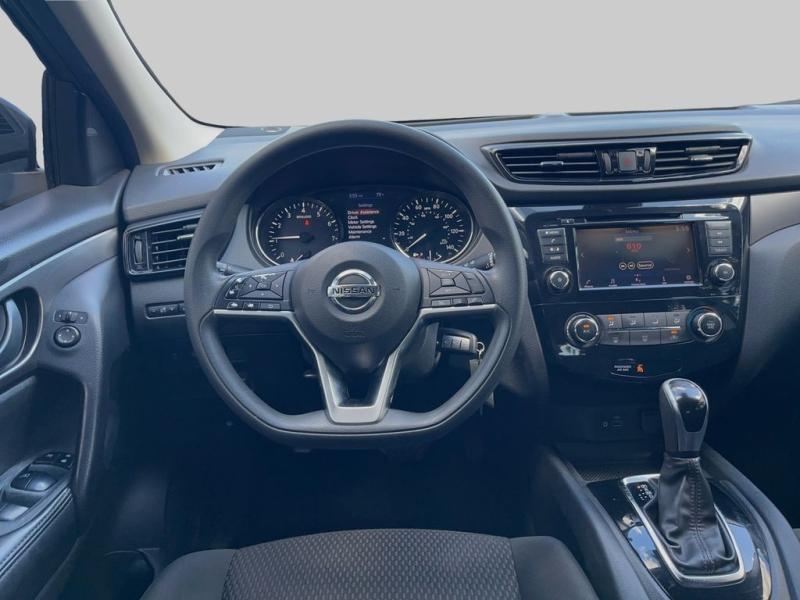 Nissan Rogue Sport S - Thumbnail 18