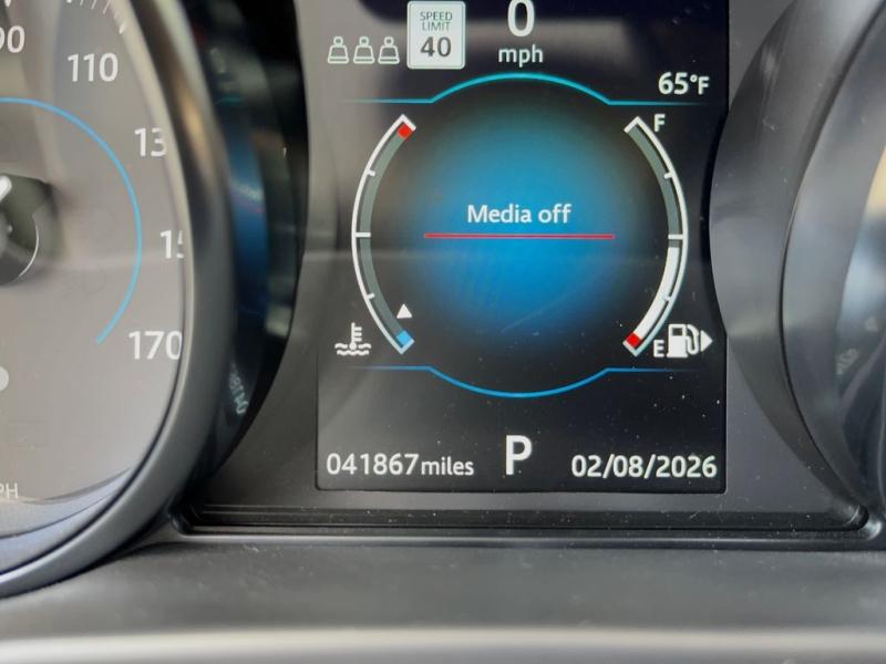 Jaguar F-Pace 25T Premium - Thumbnail 20