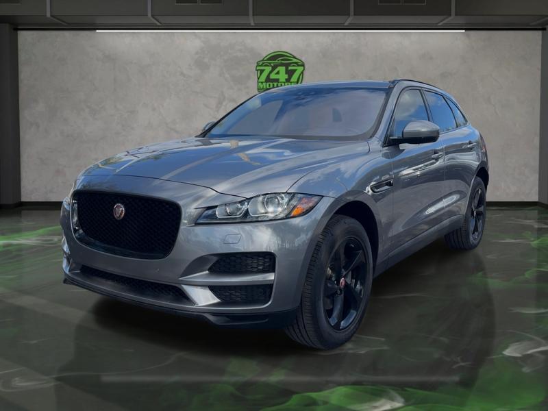 Jaguar F-Pace 25T Premium - Thumbnail 2