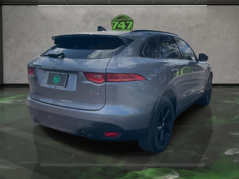 Jaguar F-Pace 25T Premium - Thumbnail 6