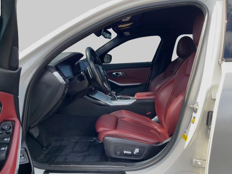 Bmw 3 Series 330I - Thumbnail 11