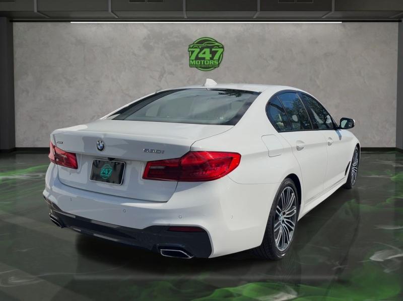 Bmw 5 Series 530I Xdrive - Thumbnail 6