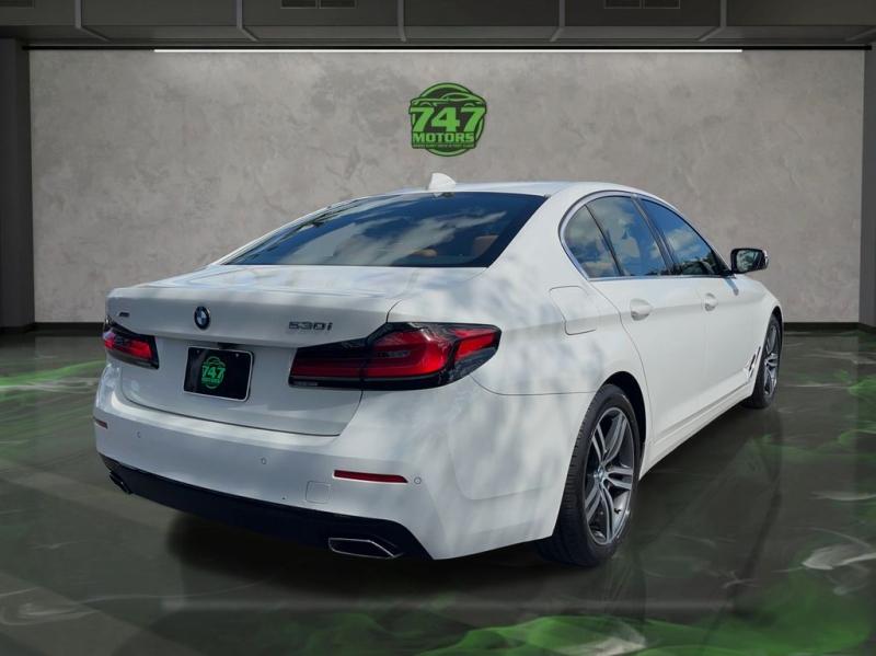 Bmw 5 Series 530I Xdrive - Thumbnail 6