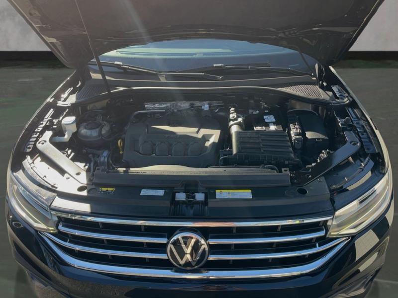 Volkswagen Tiguan 2.0T Se - View 1