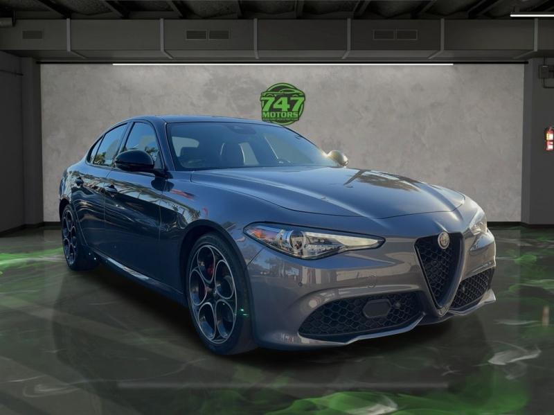 Alfa Romeo Giulia Veloce - Thumbnail 8