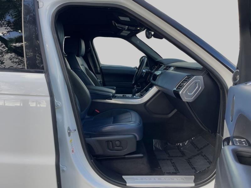 Land Rover Range Rover Sport Supercharged - Thumbnail 14