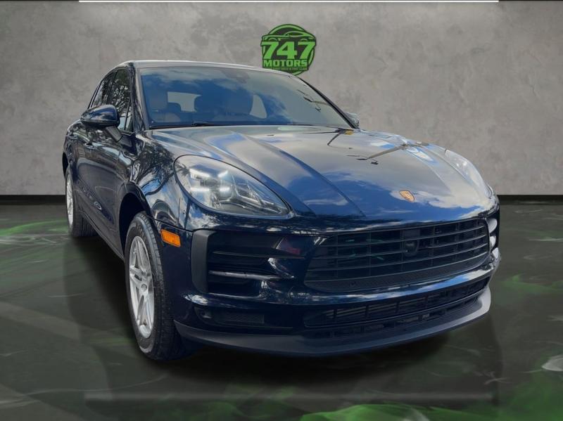 Porsche Macan Base - Thumbnail 8