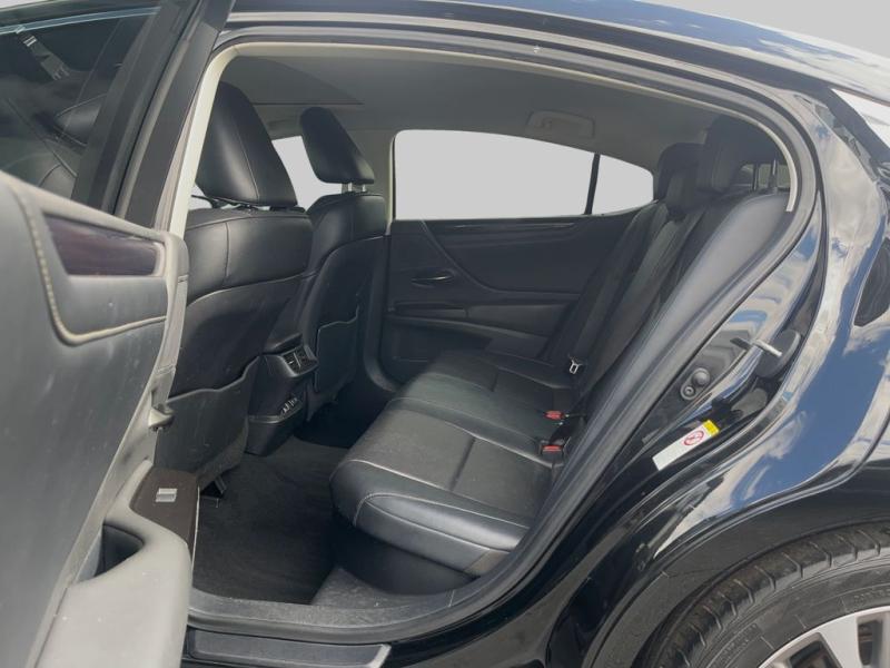 Lexus Es - Thumbnail 12