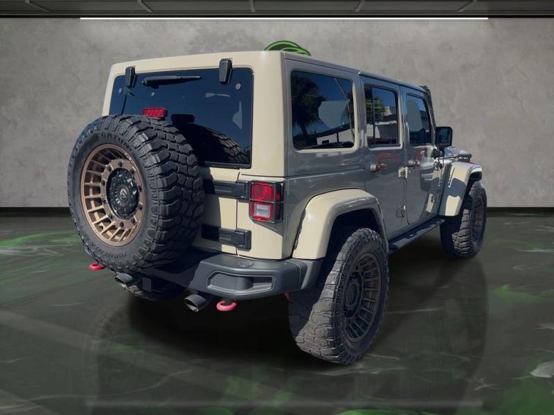 Jeep Wrangler Unlimited Rubicon Recon - Thumbnail 6