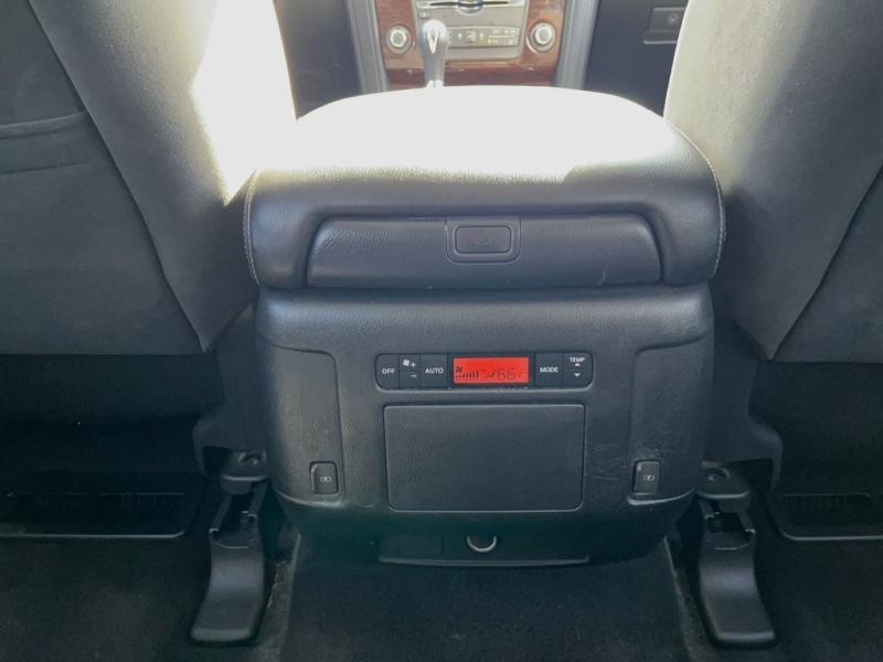 Nissan Armada Sv - Thumbnail 15