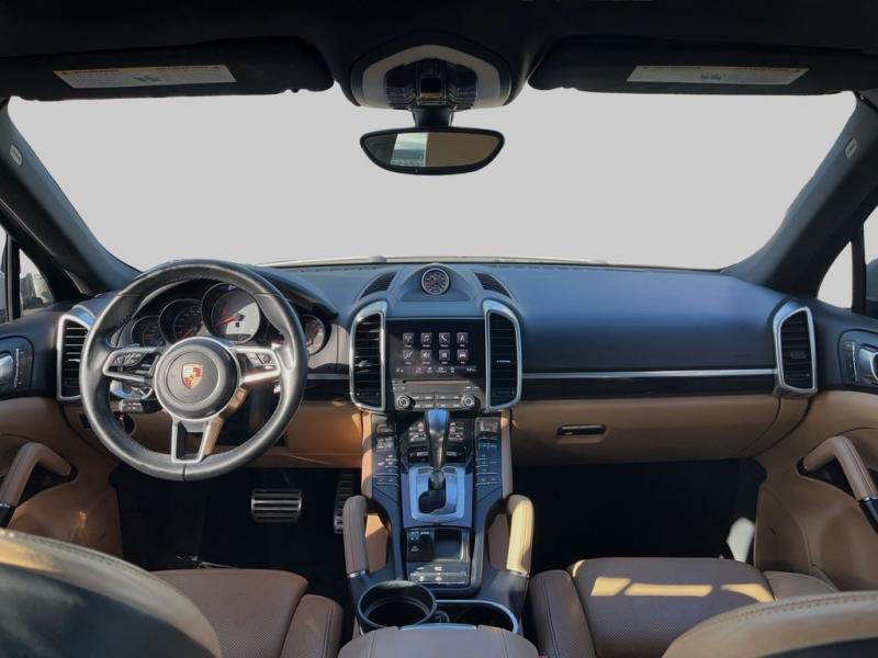 Porsche Cayenne S - Thumbnail 15
