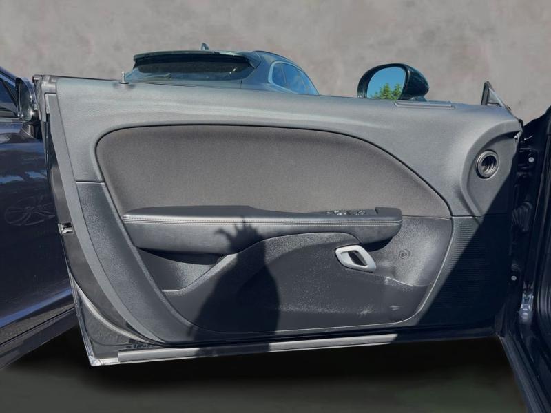 Dodge Challenger R/T - Thumbnail 10