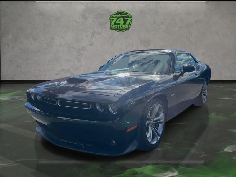 Dodge Challenger R/T - Thumbnail 2