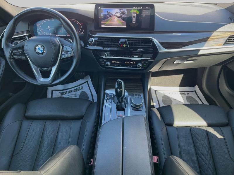 Bmw 5 Series 530I Xdrive - Thumbnail 17