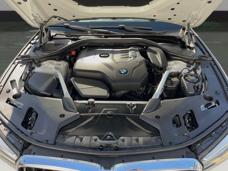 Bmw 5 Series 530I Xdrive - View 1