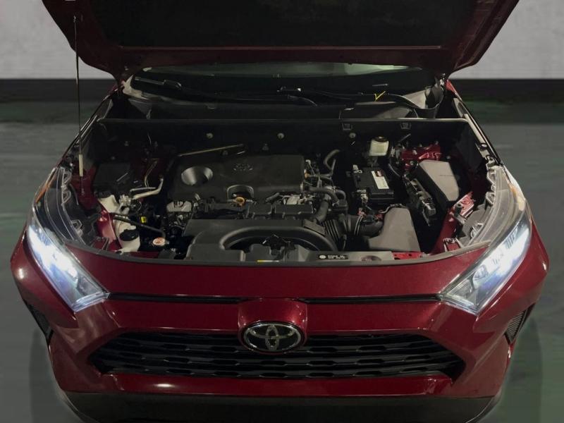 Toyota Rav4 Le - View 1