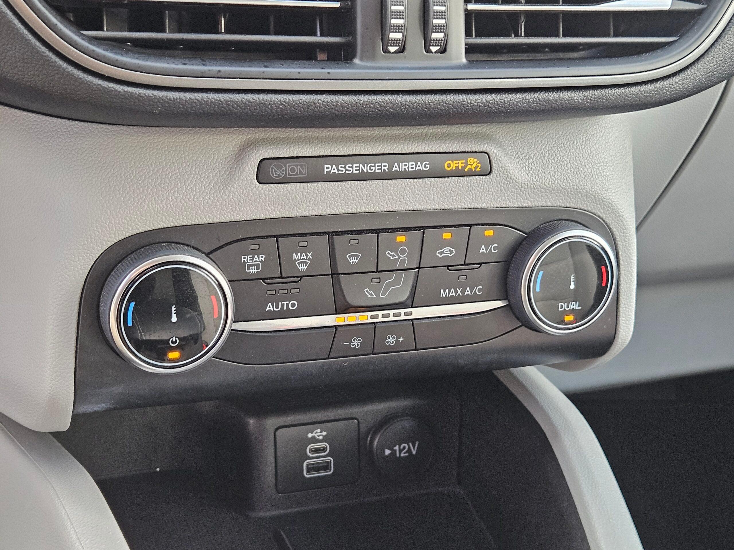 Ford Escape Active - Thumbnail 19