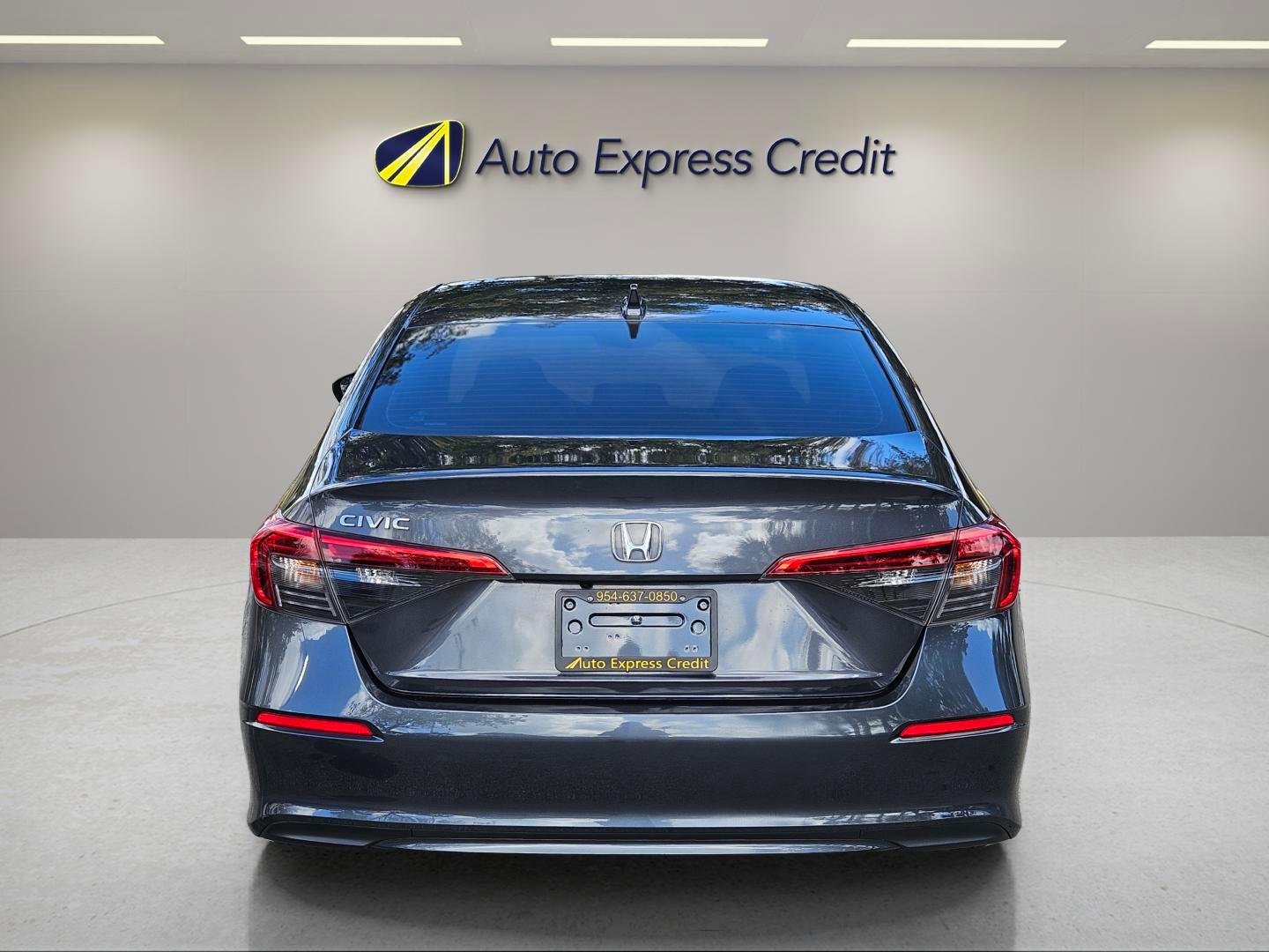 Honda Civic Sedan Lx - Thumbnail 6