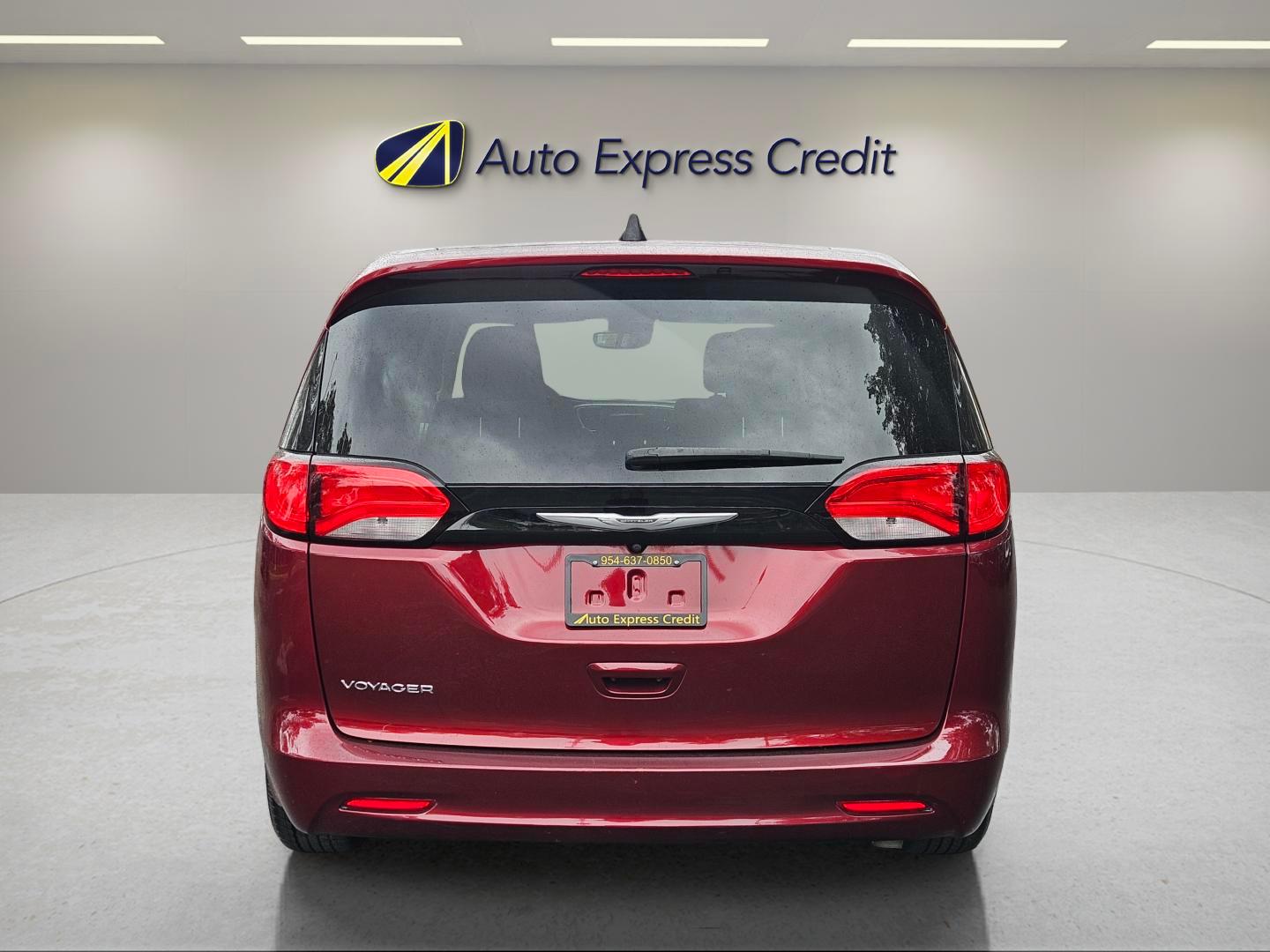 Chrysler Voyager Lx - Thumbnail 6