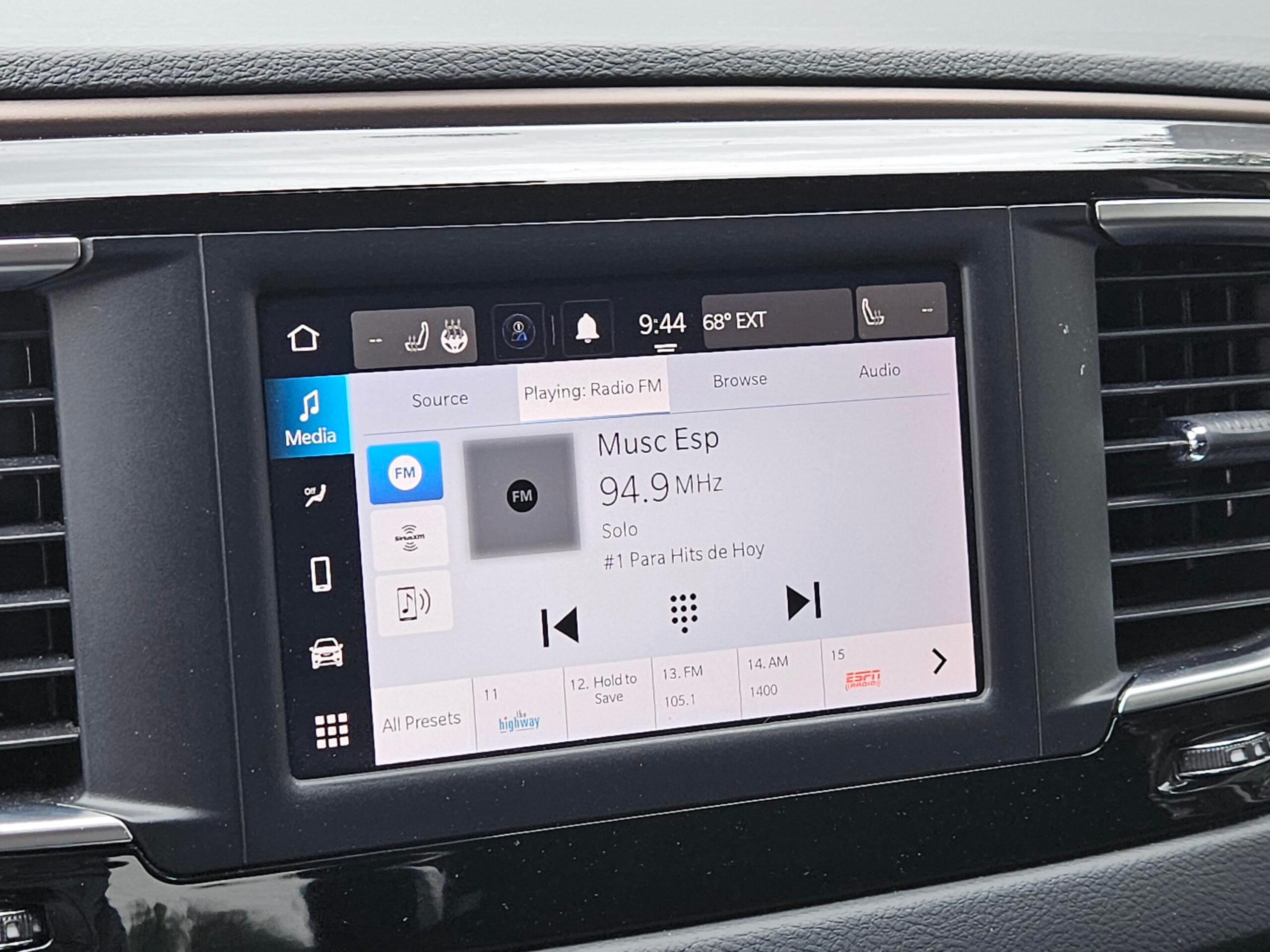 Chrysler Voyager Lx - Thumbnail 15