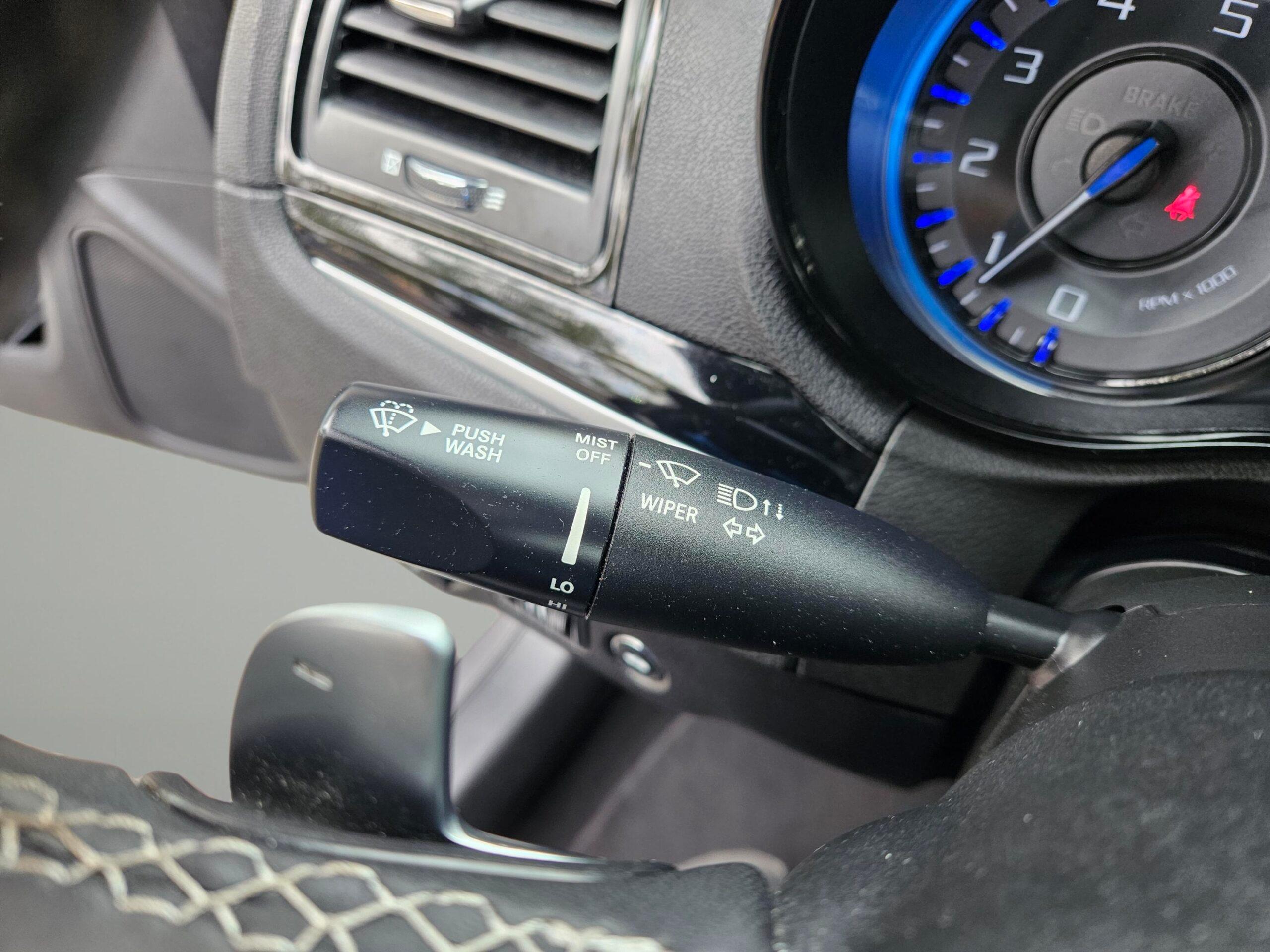 Chrysler 300 300S - Thumbnail 18