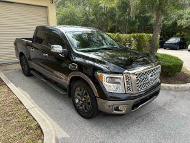 Nissan Titan Crew Cab - Thumbnail 7