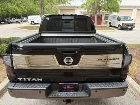 Nissan Titan Crew Cab - Thumbnail 12
