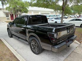 Nissan Titan Crew Cab - Thumbnail 13