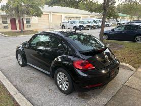 Volkswagen Beetle - Thumbnail 12