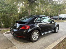 Volkswagen Beetle - Thumbnail 10