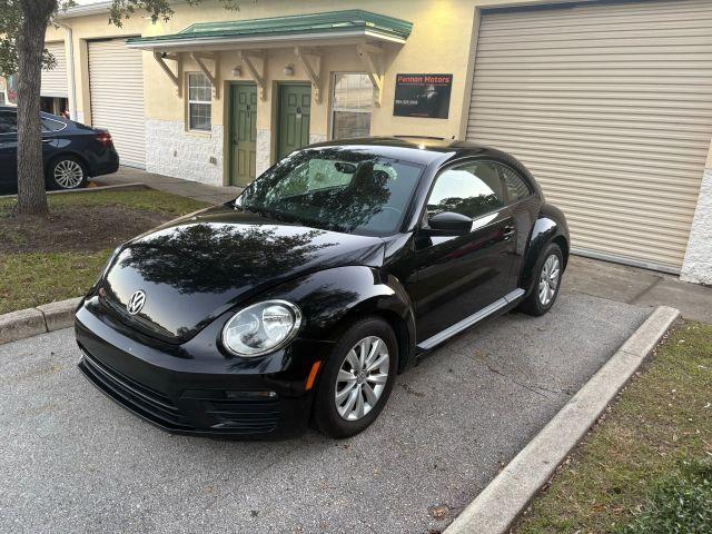 Volkswagen Beetle - View 1