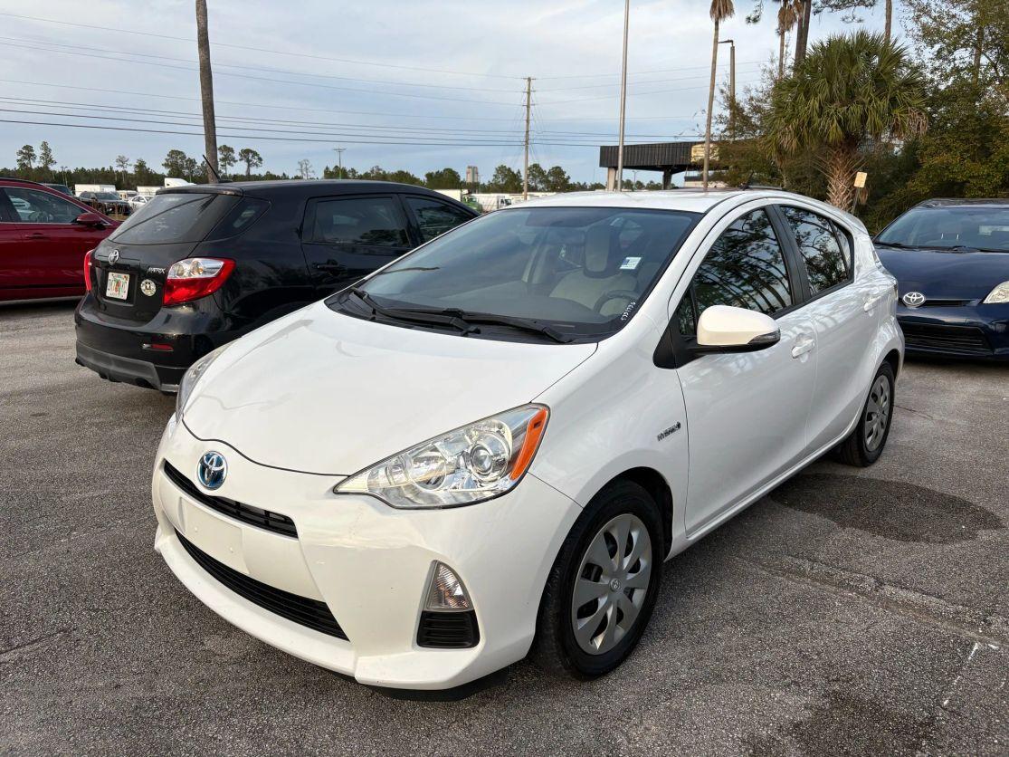 Toyota Prius C - Thumbnail 15