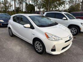 Toyota Prius C - Thumbnail 3