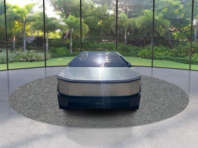 TESLA CYBERTRUCK - Thumbnail 2
