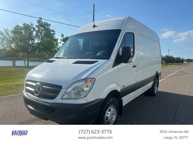Mercedes-Benz Sprinter 3500 Cargo - View 1