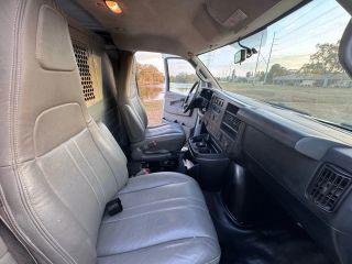 Chevrolet Express 2500 Cargo - Thumbnail 15