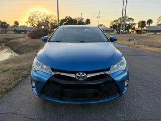 Toyota Camry - Thumbnail 9