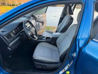 Toyota Camry - Thumbnail 18