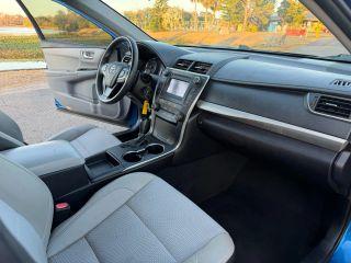 Toyota Camry - Thumbnail 20