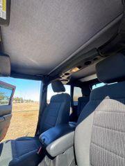 Jeep Wrangler - Thumbnail 4