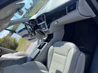 Mercedes-Benz M-Class - Thumbnail 16