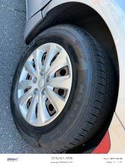 Chrysler Pacifica - Thumbnail 6