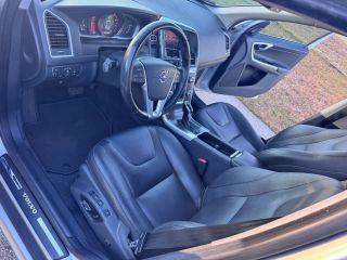 Volvo Xc60 - Thumbnail 17