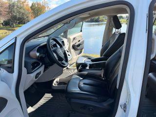 Chrysler Voyager - Thumbnail 17