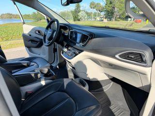 Chrysler Voyager - Thumbnail 19